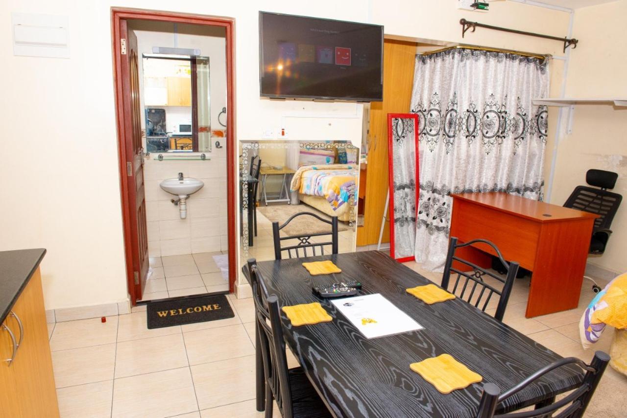 Mercy-Phillips Apartments Located At Eagle Tower Building Nairobi City Centre Eksteriør bilde