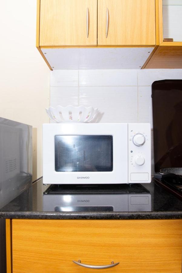 Mercy-Phillips Apartments Located At Eagle Tower Building Nairobi City Centre Eksteriør bilde