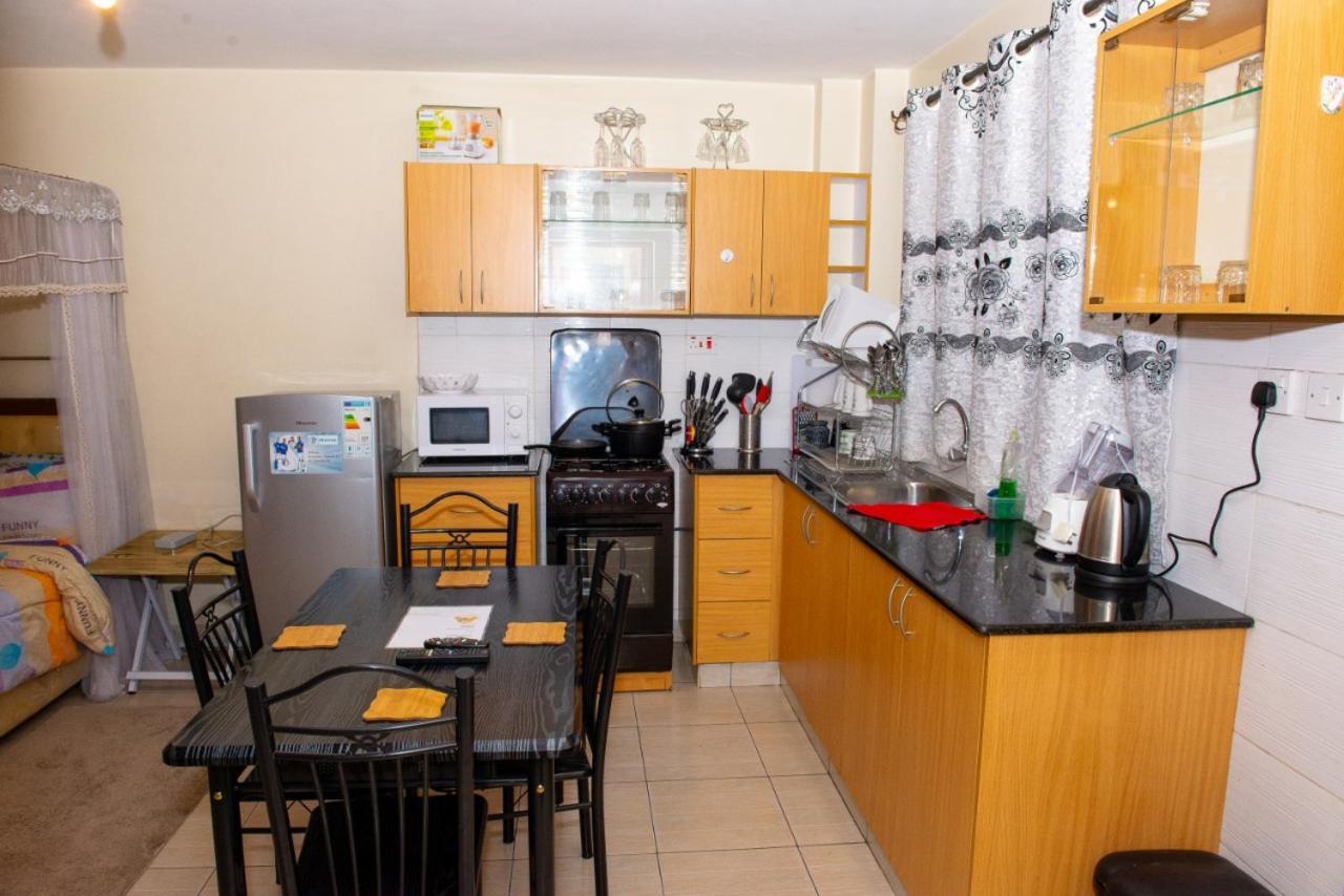 Mercy-Phillips Apartments Located At Eagle Tower Building Nairobi City Centre Eksteriør bilde
