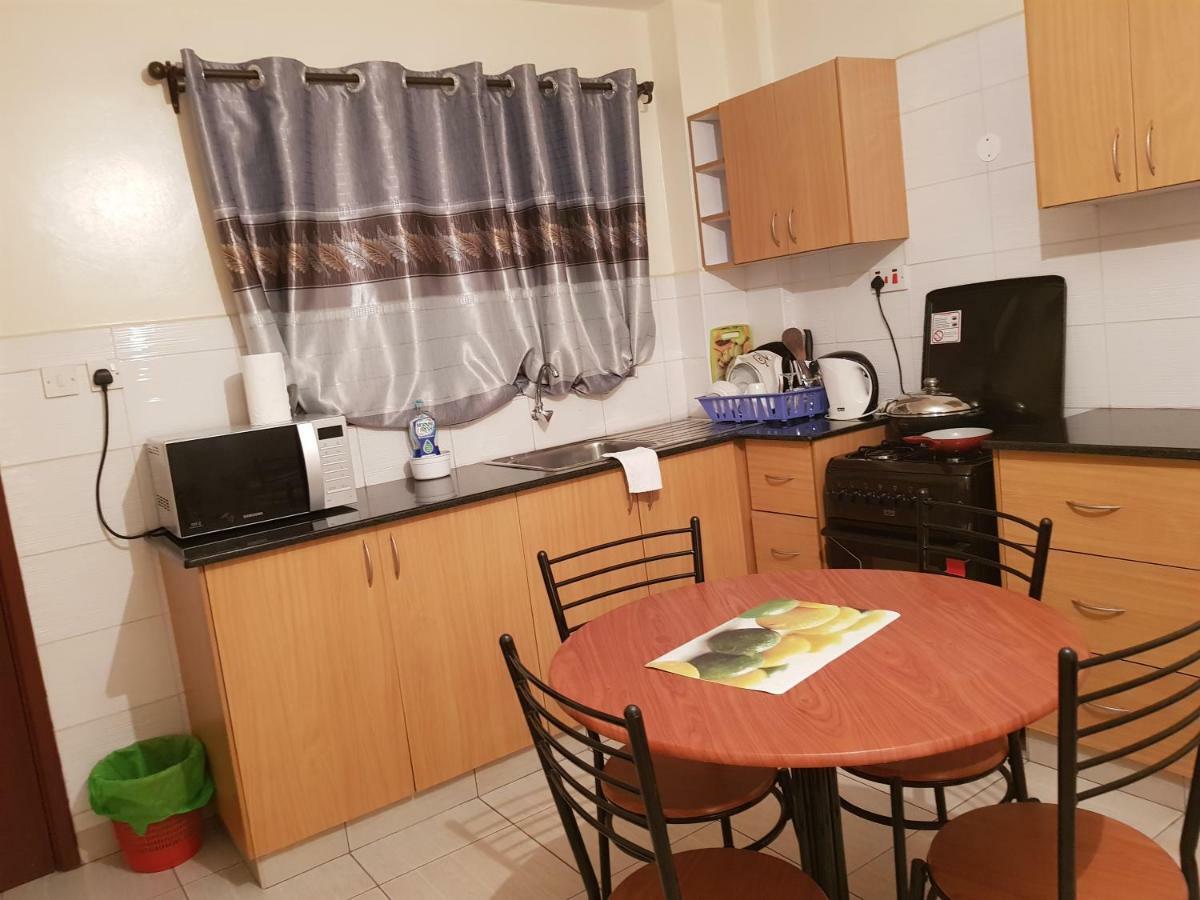 Mercy-Phillips Apartments Located At Eagle Tower Building Nairobi City Centre Eksteriør bilde