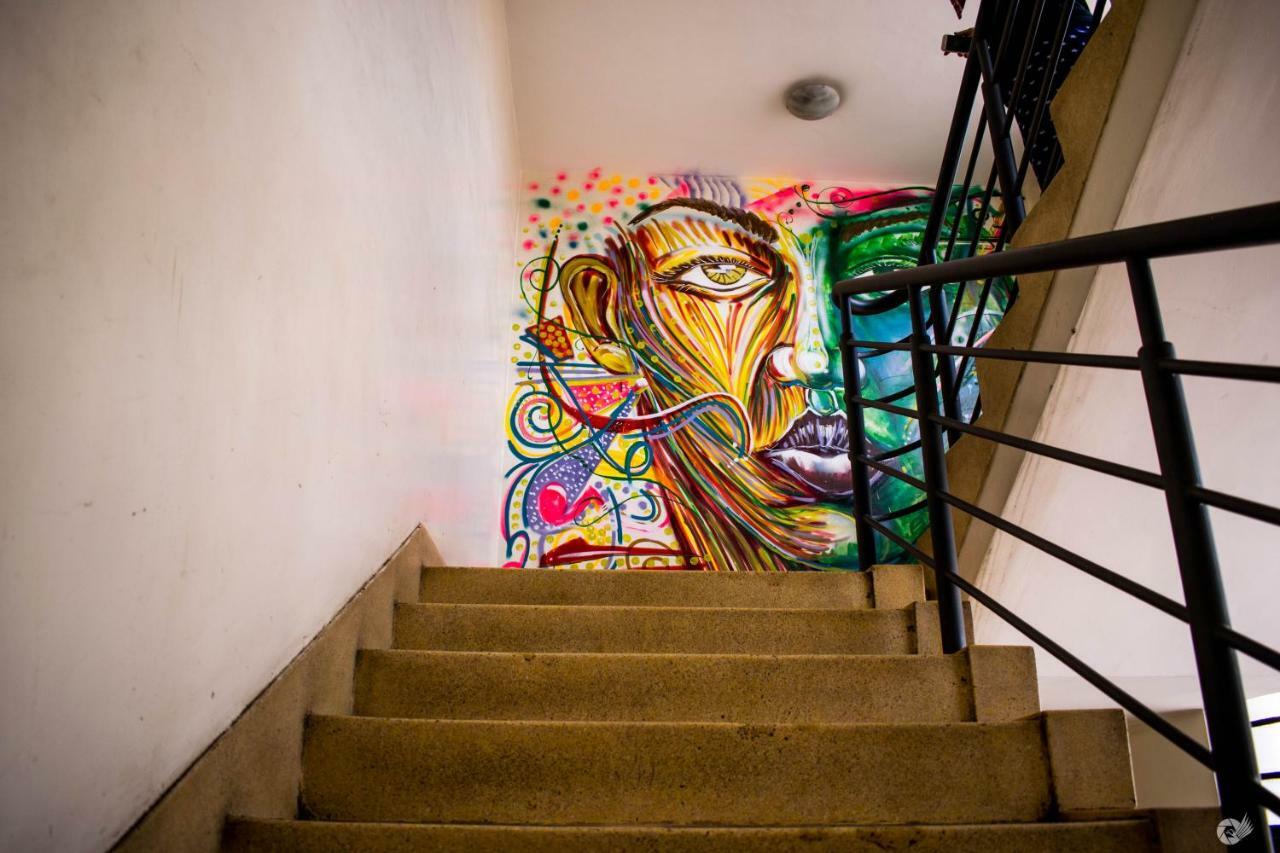Mercy-Phillips Apartments Located At Eagle Tower Building Nairobi City Centre Eksteriør bilde