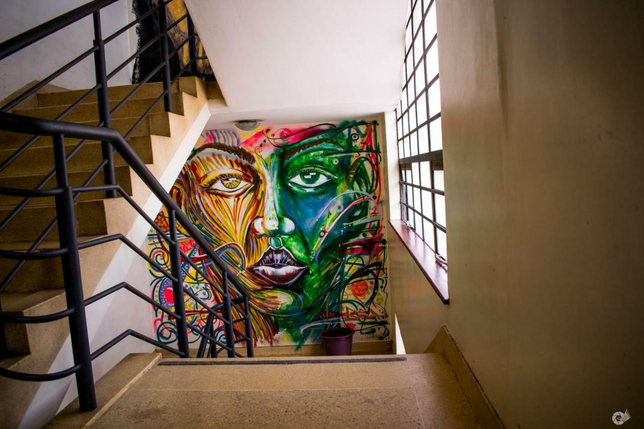 Mercy-Phillips Apartments Located At Eagle Tower Building Nairobi City Centre Eksteriør bilde