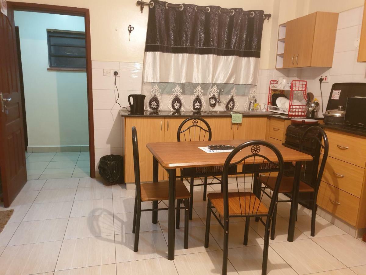 Mercy-Phillips Apartments Located At Eagle Tower Building Nairobi City Centre Eksteriør bilde