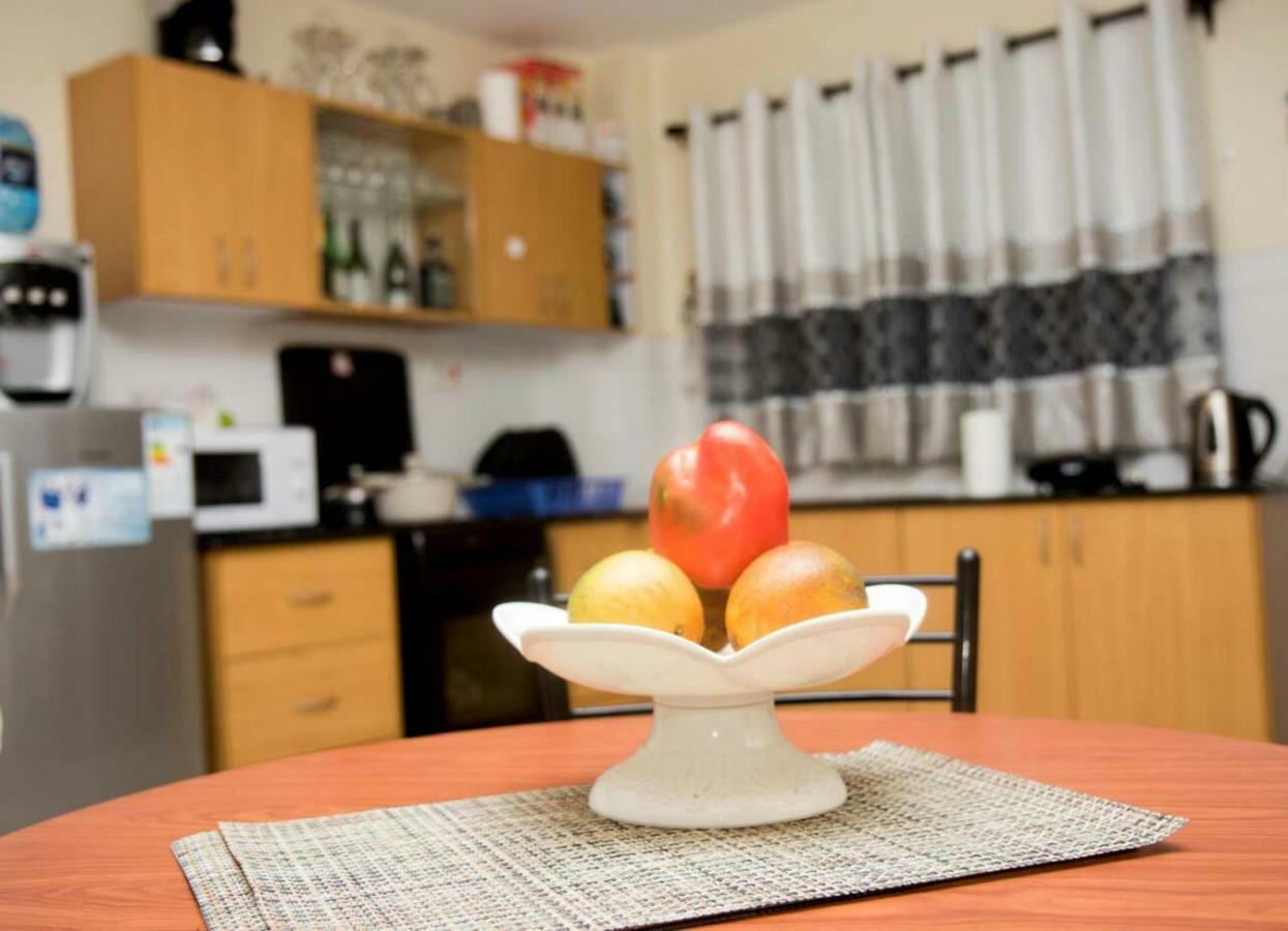 Mercy-Phillips Apartments Located At Eagle Tower Building Nairobi City Centre Eksteriør bilde