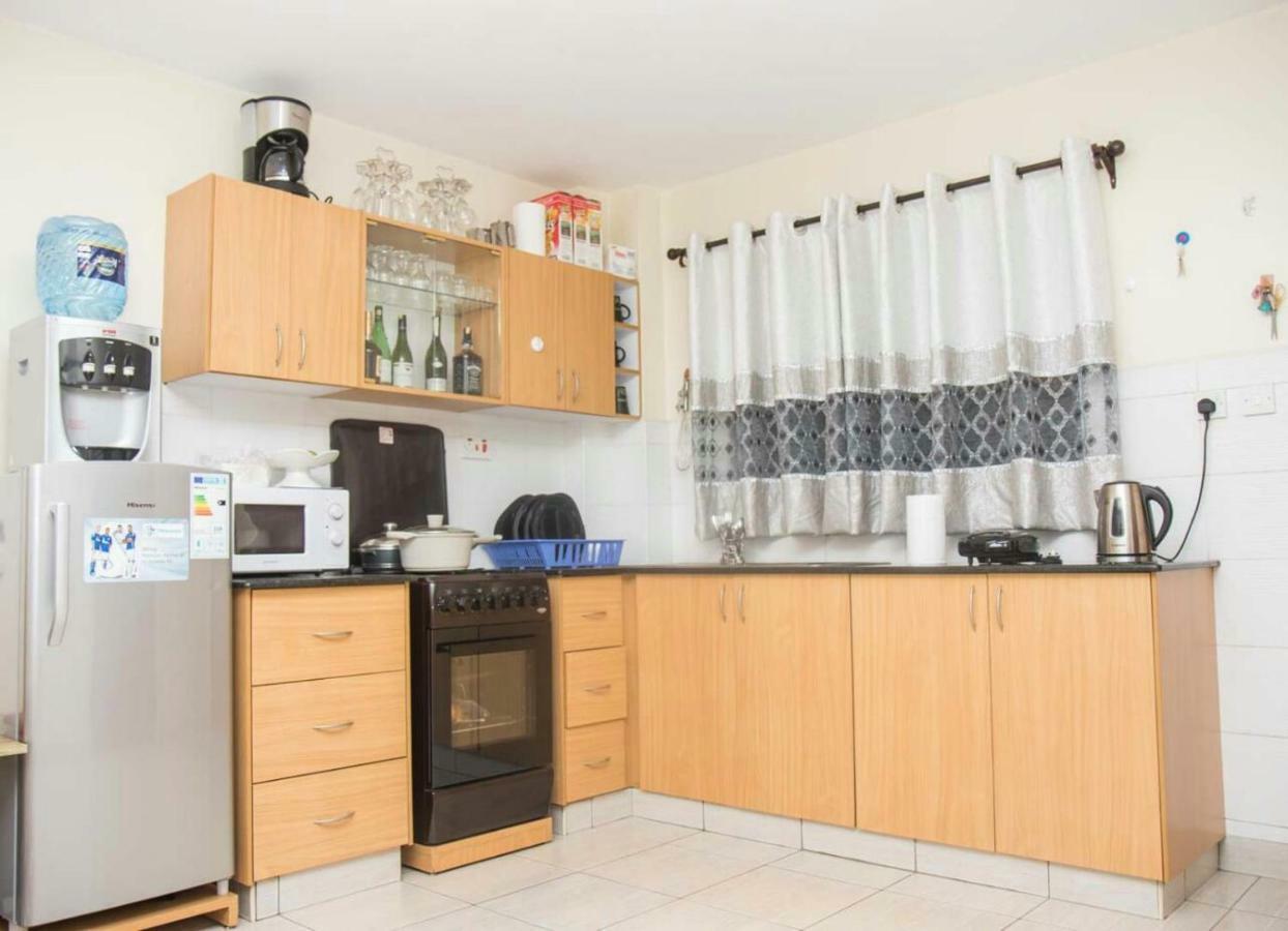 Mercy-Phillips Apartments Located At Eagle Tower Building Nairobi City Centre Eksteriør bilde