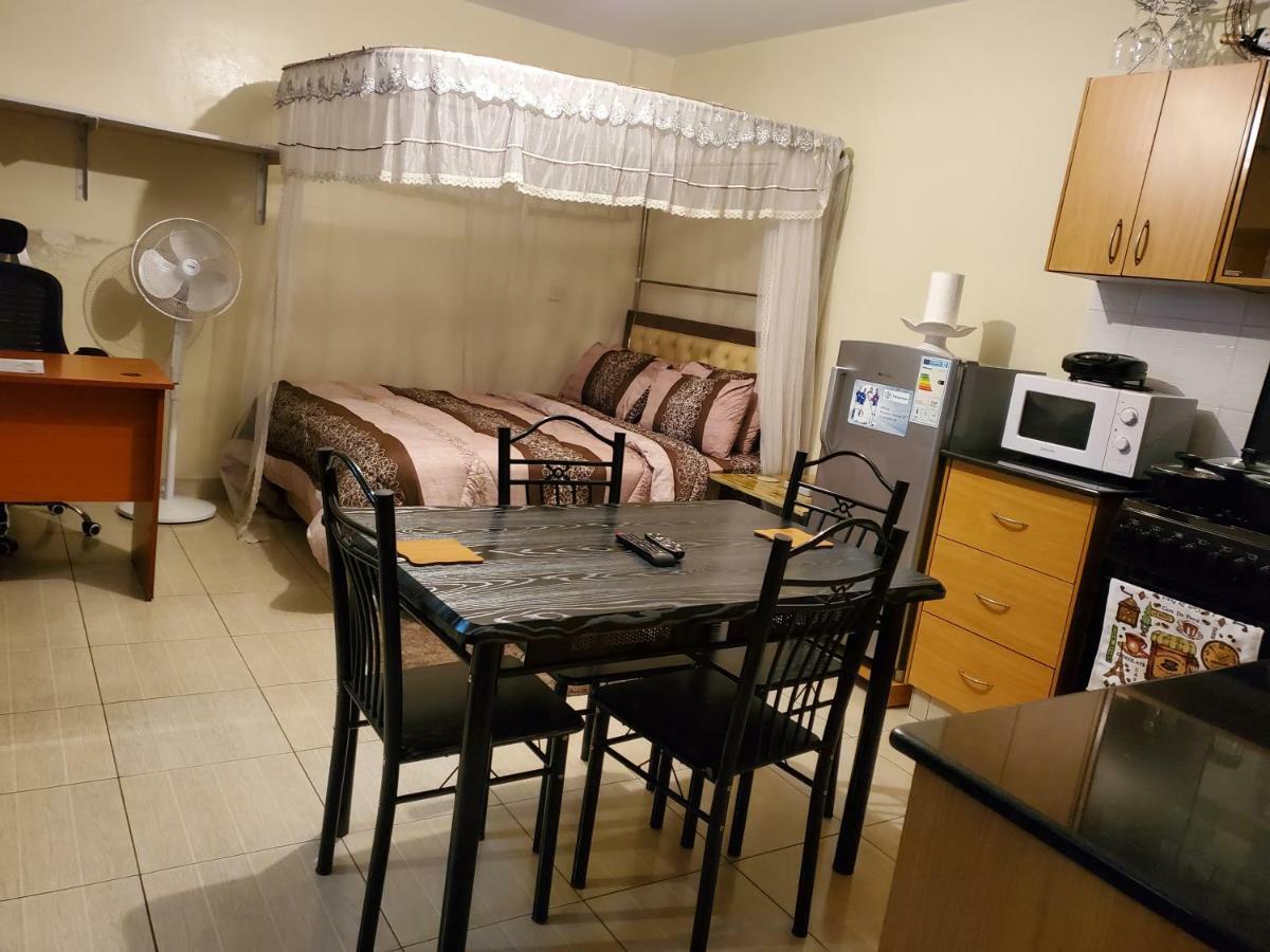 Mercy-Phillips Apartments Located At Eagle Tower Building Nairobi City Centre Eksteriør bilde